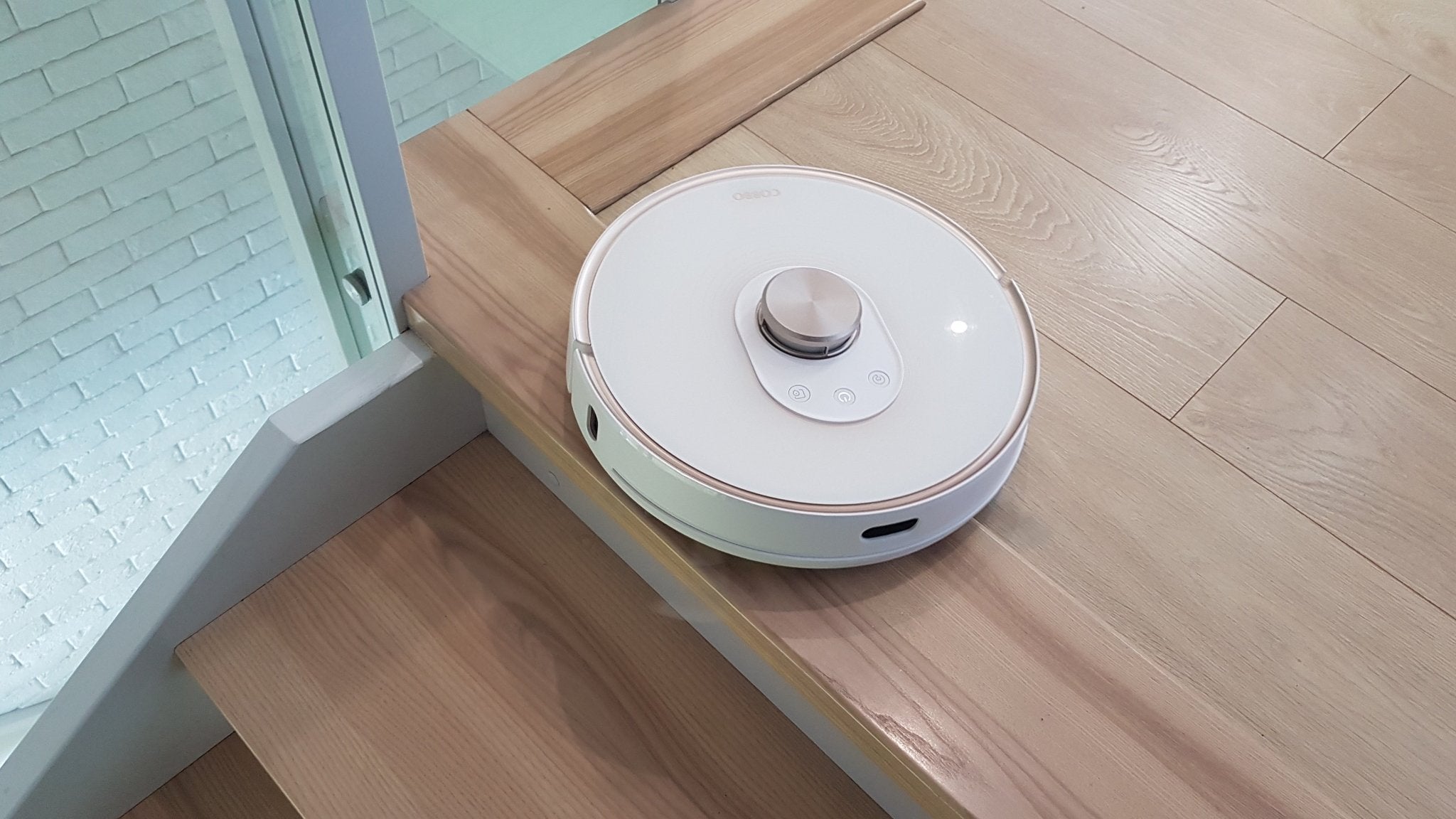 COBBO PRO27 Robot Mop and Vacuum - ClicBox